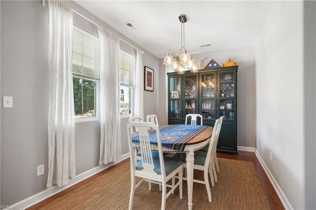 1802 Oyster Bay LN, Suffolk, VA 23436