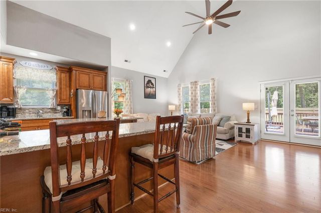 1802 Oyster Bay LN, Suffolk, VA 23436