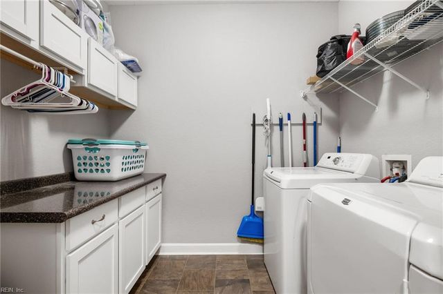 1802 Oyster Bay LN, Suffolk, VA 23436