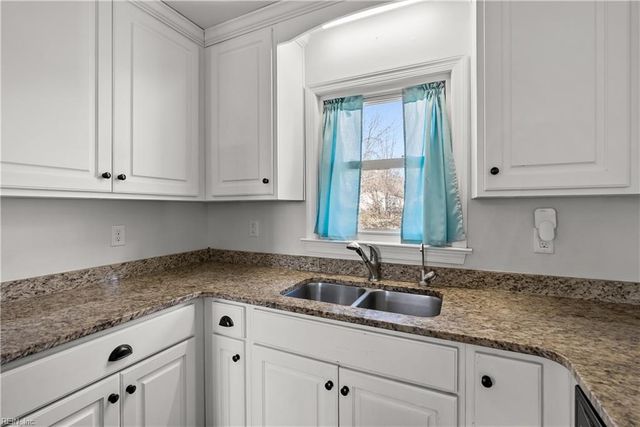 419 S Main ST, Suffolk, VA 23434