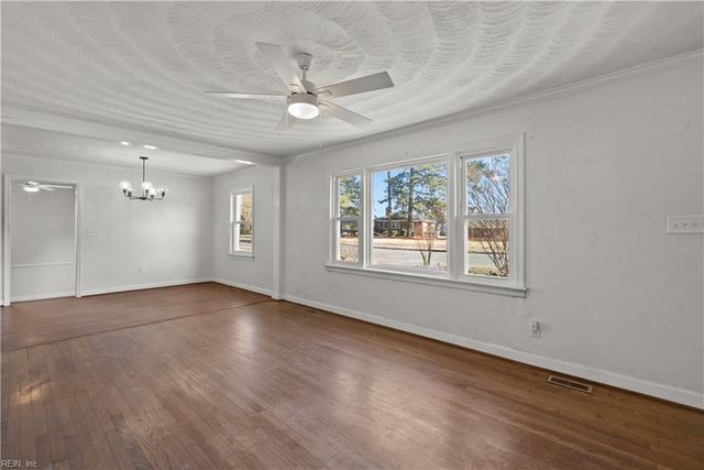 419 S Main ST, Suffolk, VA 23434