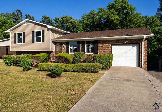 893 McCall Rd, Macon, GA 31217