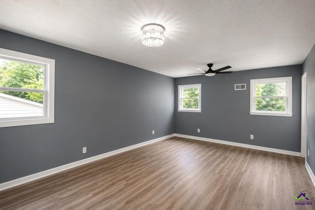 893 McCall Rd, Macon, GA 31217