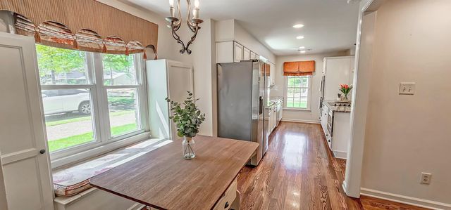 1992 ALLEN COURT DR, Germantown, TN 38139