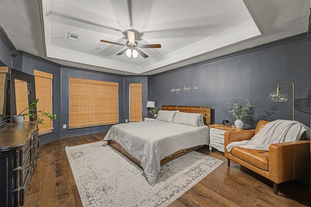 1029 Oakridge Court, Burleson, TX 76028