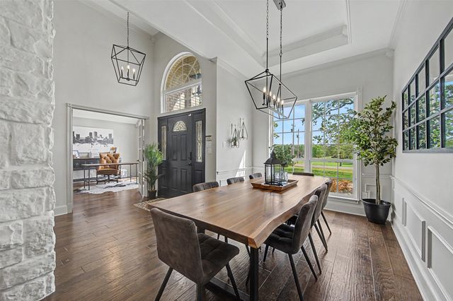 1029 Oakridge Court, Burleson, TX 76028