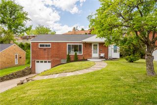 2416 N Meadowcroft, Banksville/westwood, PA 15216