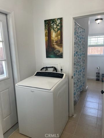 431 Douglas, Bakersfield, CA 93308