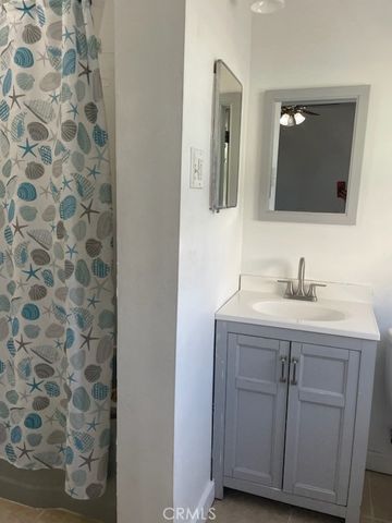 431 Douglas, Bakersfield, CA 93308