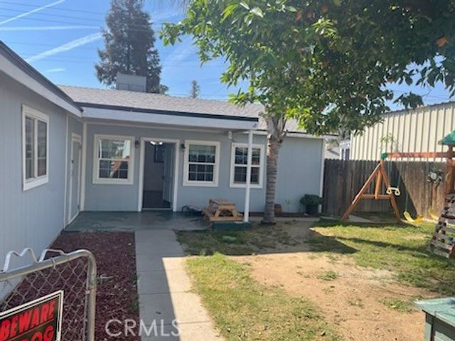 431 Douglas, Bakersfield, CA 93308