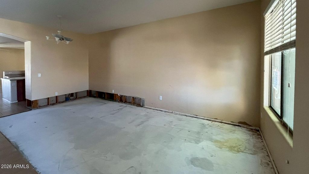 46157 W HOLLY Drive, Maricopa, AZ 85139 — photo 4