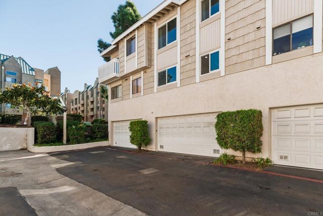 4094 Mahaila Ave B, San Diego, CA 92122