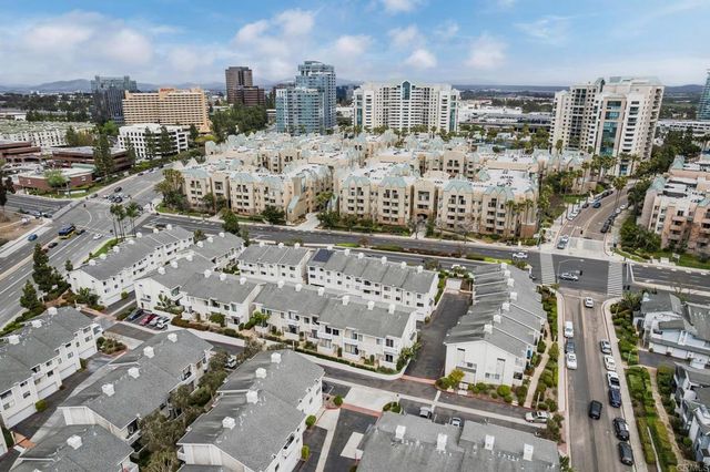 4094 Mahaila Ave B, San Diego, CA 92122