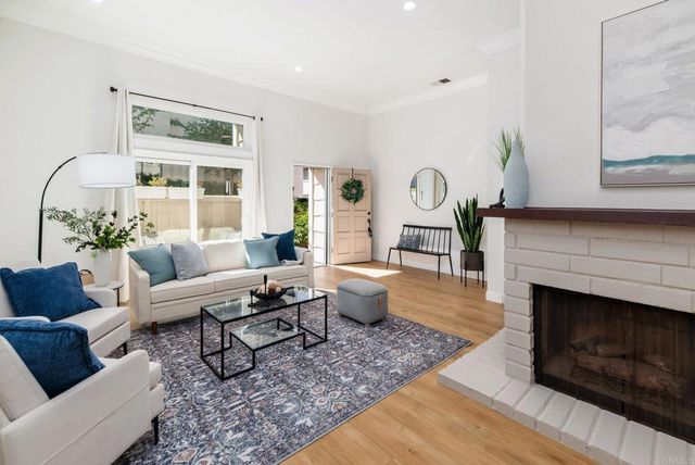 4094 Mahaila Ave B, San Diego, CA 92122