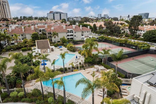 4094 Mahaila Ave B, San Diego, CA 92122