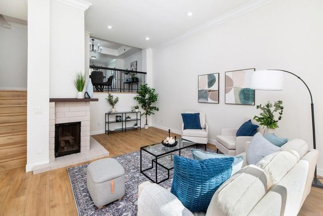 4094 Mahaila Ave B, San Diego, CA 92122