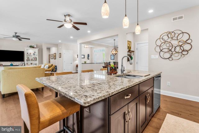 305 GLEN DORNOCH LN, Egg Harbor Township, NJ 08234