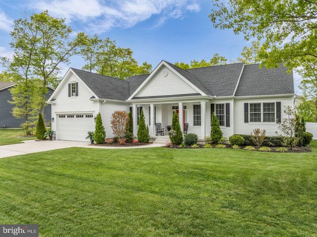 305 GLEN DORNOCH LN, Egg Harbor Township, NJ 08234