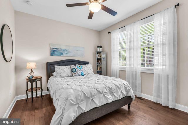 305 GLEN DORNOCH LN, Egg Harbor Township, NJ 08234