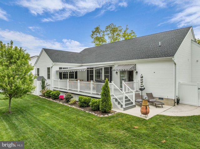 305 GLEN DORNOCH LN, Egg Harbor Township, NJ 08234