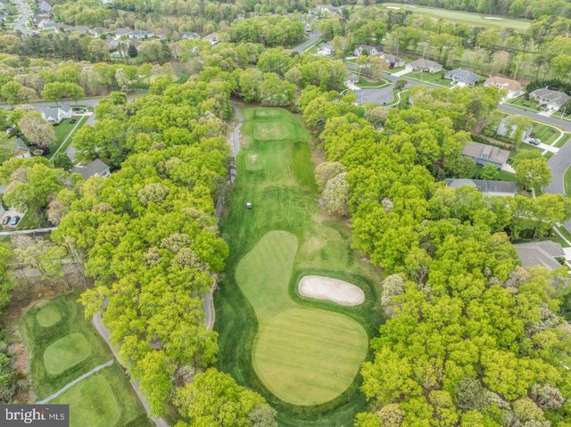 305 GLEN DORNOCH LN, Egg Harbor Township, NJ 08234