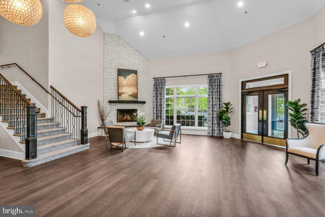 305 GLEN DORNOCH LN, Egg Harbor Township, NJ 08234