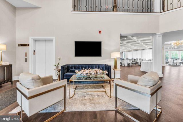 305 GLEN DORNOCH LN, Egg Harbor Township, NJ 08234