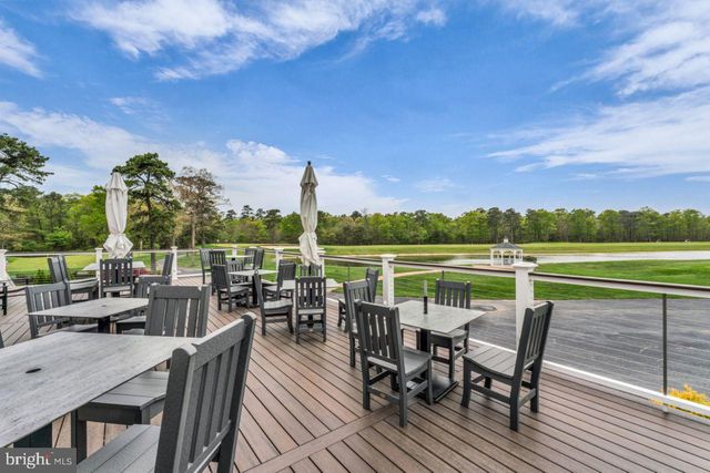 305 GLEN DORNOCH LN, Egg Harbor Township, NJ 08234