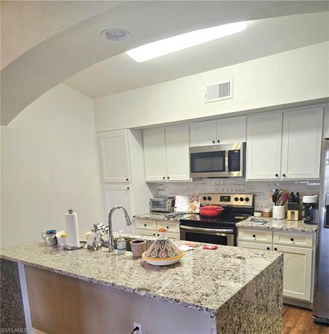 7975 Preserve CIR 1032, Naples, FL 34119