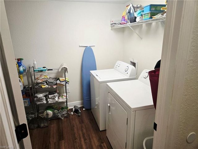 7975 Preserve CIR 1032, Naples, FL 34119