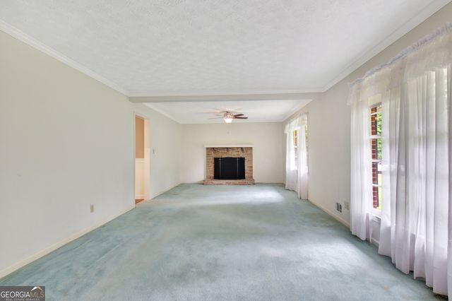 717 Tyrone Road, Tyrone, GA 30290