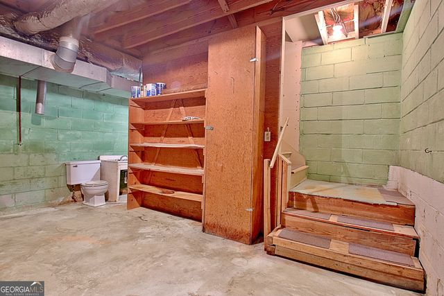 717 Tyrone Road, Tyrone, GA 30290