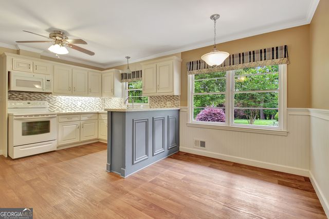 717 Tyrone Road, Tyrone, GA 30290