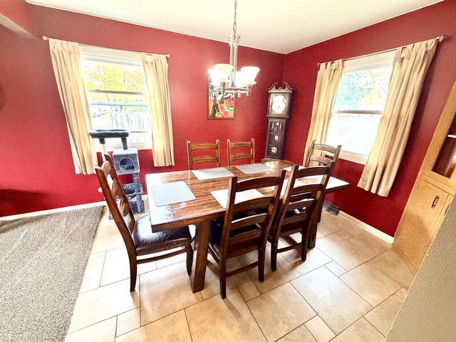 14775 W Honey LANE, New Berlin, WI 53151