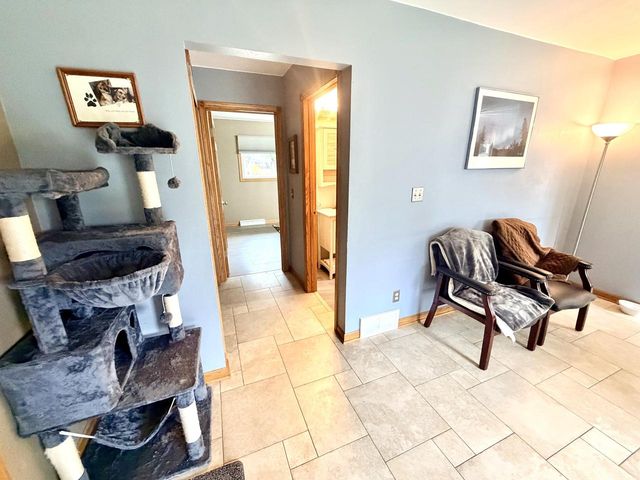 14775 W Honey LANE, New Berlin, WI 53151