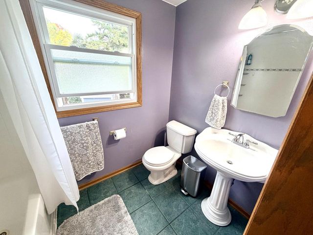 14775 W Honey LANE, New Berlin, WI 53151