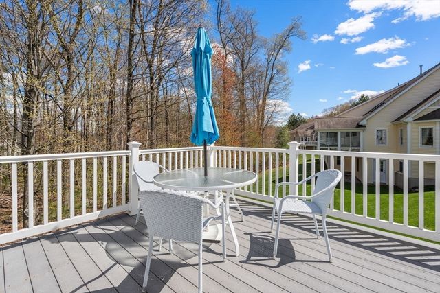 3 Summerland Way 3, Worcester, MA 01609