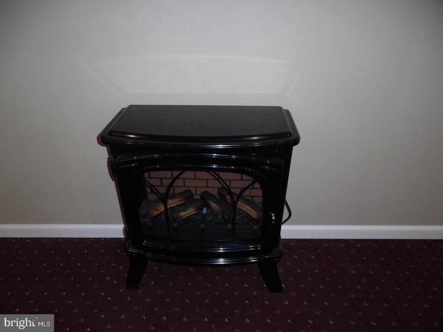 325 CHARLES ST, Lebanon, PA 17042