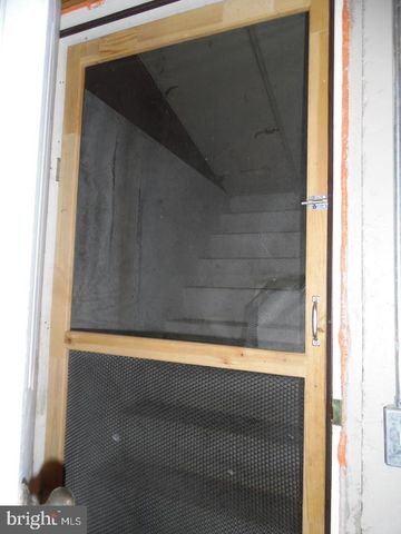 325 CHARLES ST, Lebanon, PA 17042