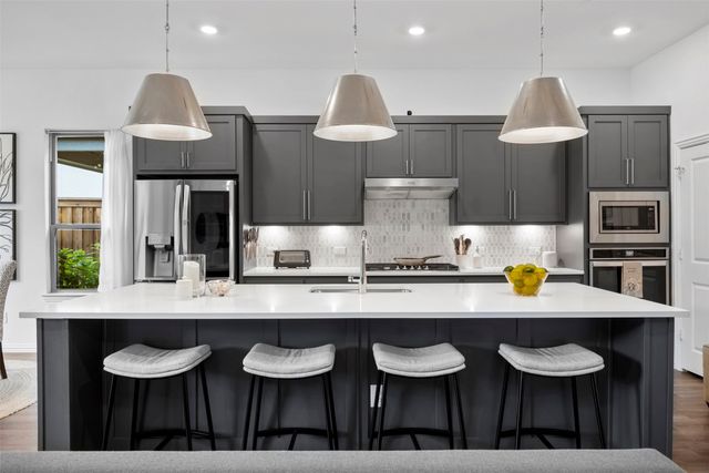 6908 Copperhead Trail, North Richland Hills, TX 76182