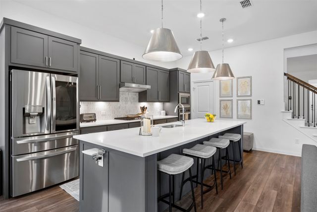 6908 Copperhead Trail, North Richland Hills, TX 76182