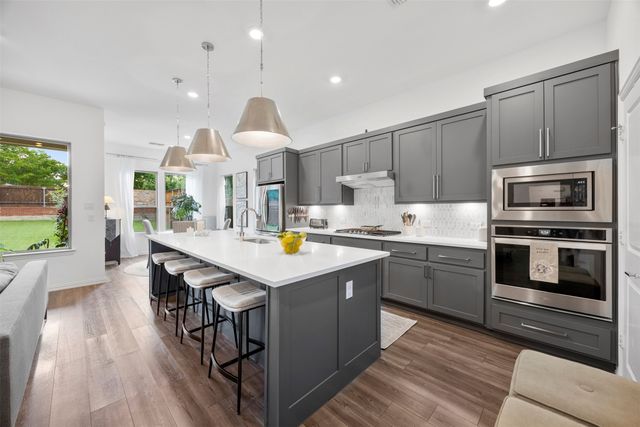 6908 Copperhead Trail, North Richland Hills, TX 76182