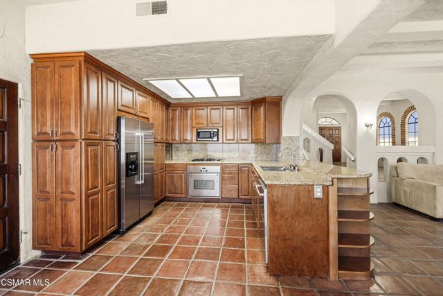 3505 Ocean Drive, Oxnard, CA 93035