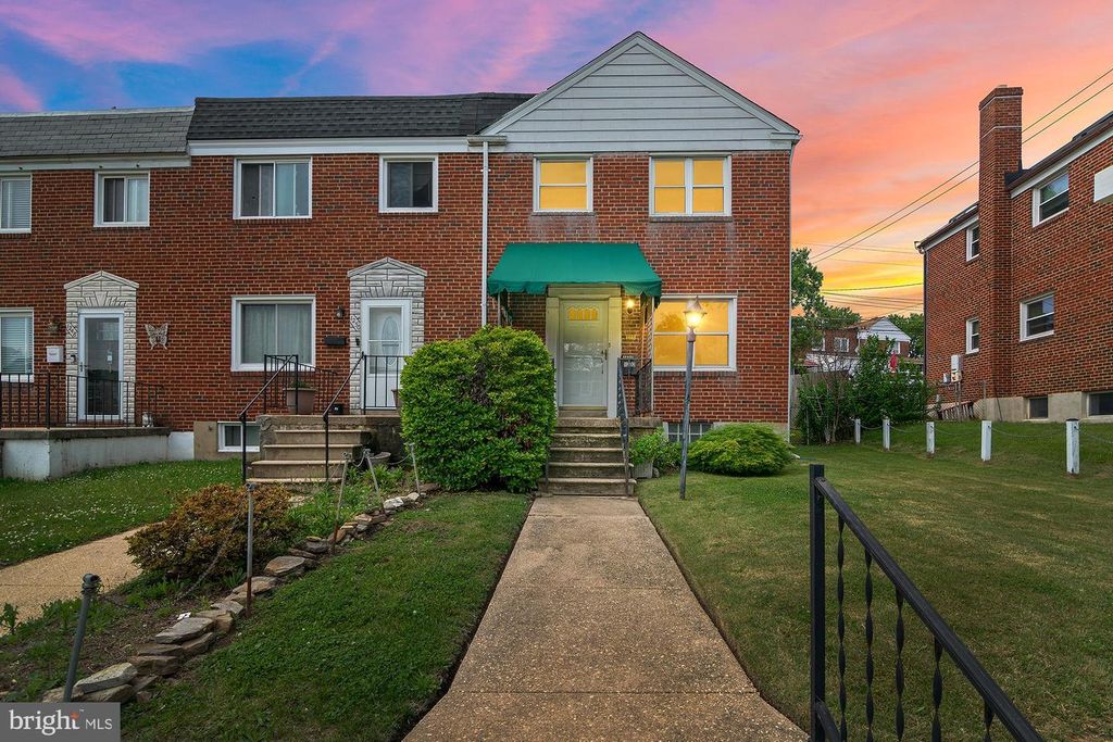 Image 1 of property listing at 1252 HALSTEAD RD, Baltimore, MD 21234