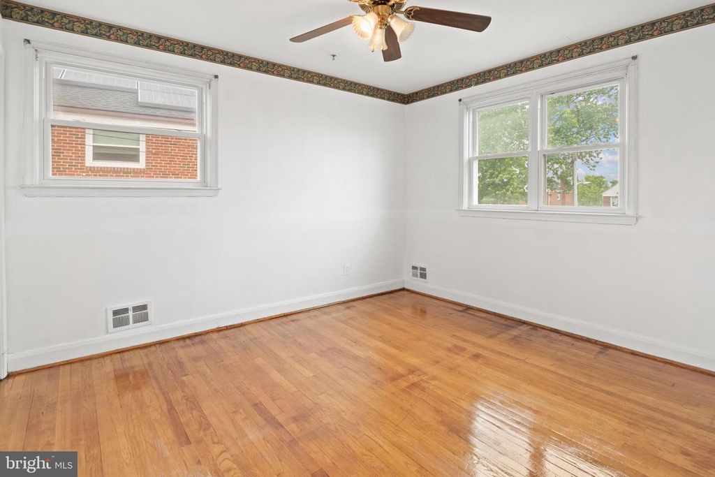 Image 12 of property listing at 1252 HALSTEAD RD, Baltimore, MD 21234