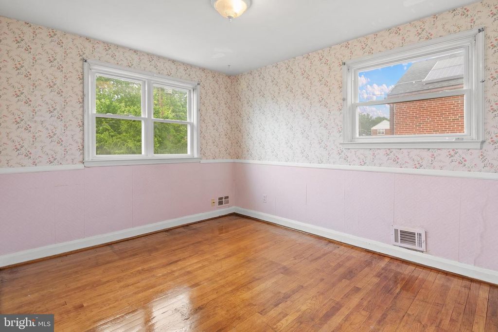 Image 16 of property listing at 1252 HALSTEAD RD, Baltimore, MD 21234