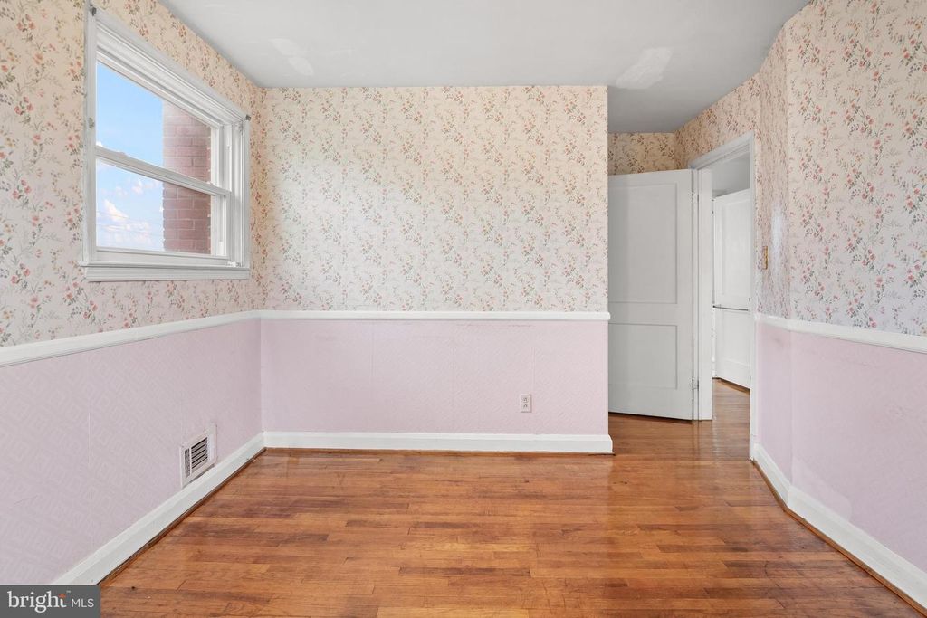 Image 17 of property listing at 1252 HALSTEAD RD, Baltimore, MD 21234