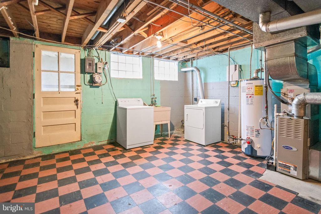 Image 23 of property listing at 1252 HALSTEAD RD, Baltimore, MD 21234