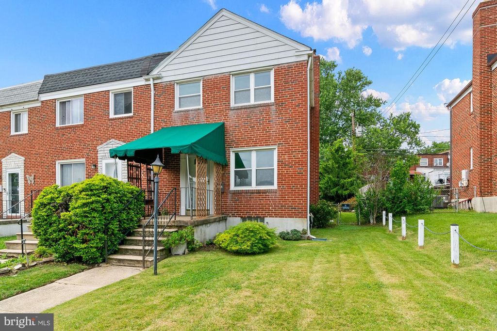 Image 3 of property listing at 1252 HALSTEAD RD, Baltimore, MD 21234