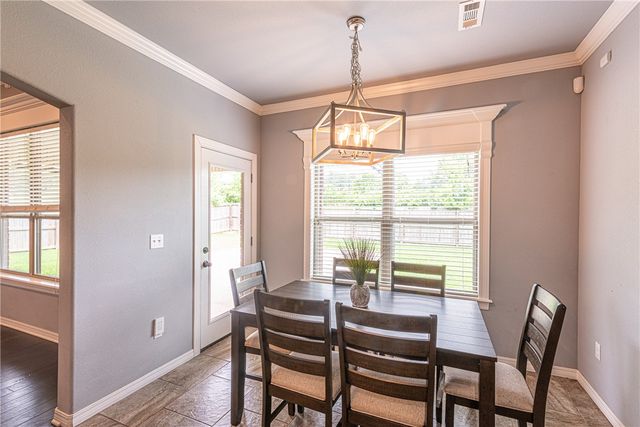 2912 W Featherock Way, Fayetteville, AR 72704